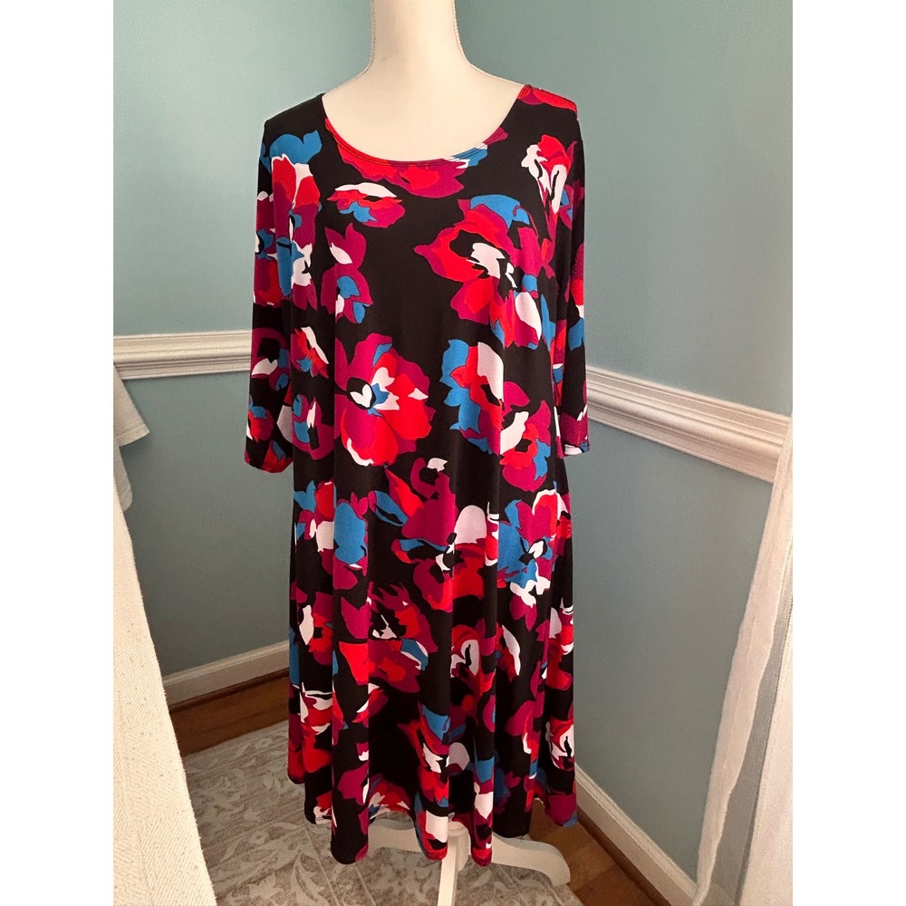 Roz & Ali Womens 1X Floral 3/4 Sleeve Midi Dress Black Red Blue Stretch Knit